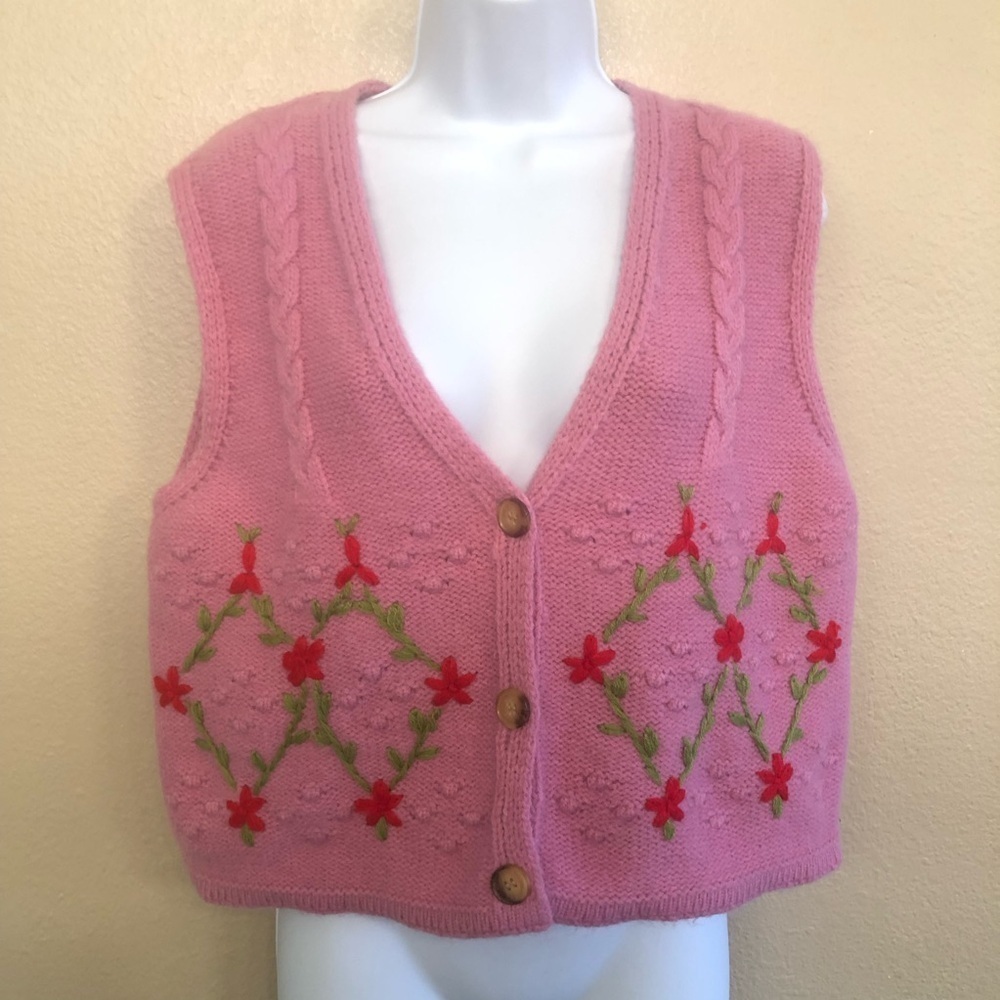 Cider Granny’s Garden Pink Floral Embroidered Knit Sweater Vest Size L